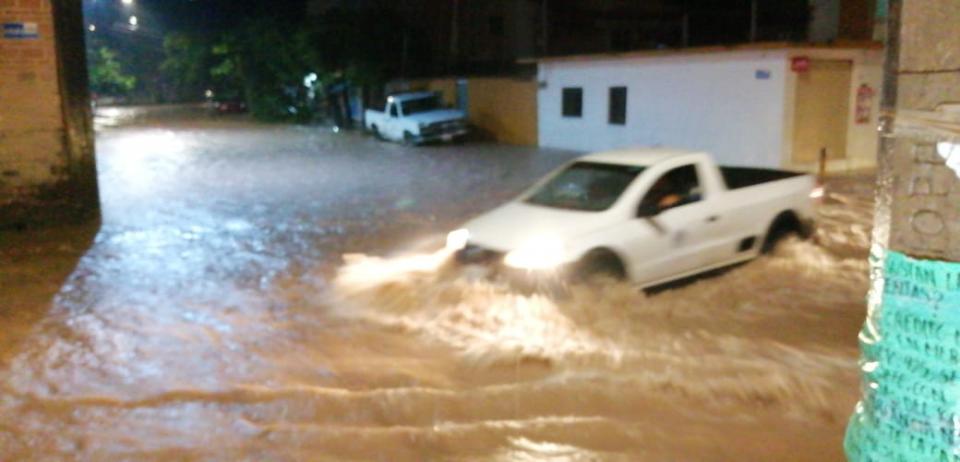 se desborda el contentillo se desborda el contentillo