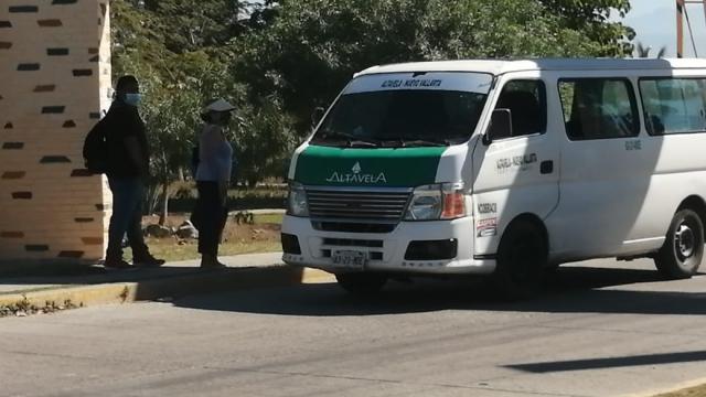 Exigen a Vialidad del Estado transporte digno en Paraíso Vallarta Transporte