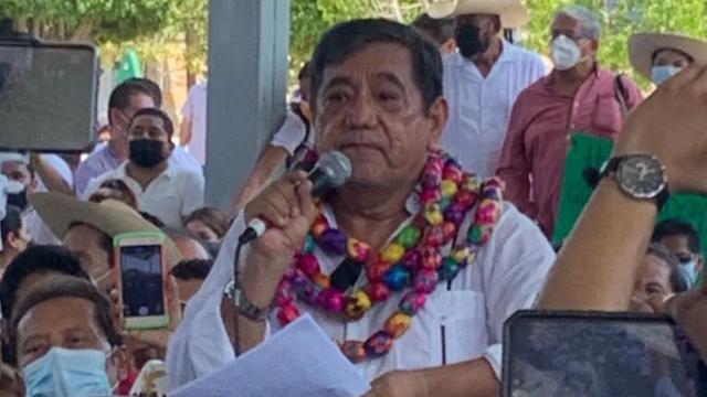Salgado Macedonio inicia campaña; se dice víctima de linchamiento Félix Salgado inicia campaña