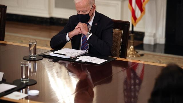 Equipo de la Casa Blanca visita frontera por crisis de migrantes Presidente de EEUU