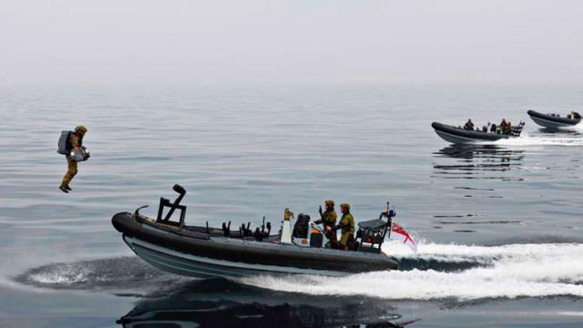 ¿Te imaginarías al ejército usando trajes de Iron Man? Armada de Reino Unido realizando pruebas