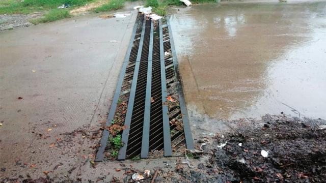 04-Basurero Canal del fraccionamiento Lisboa pone en riesgo a los vecinos de la floresta