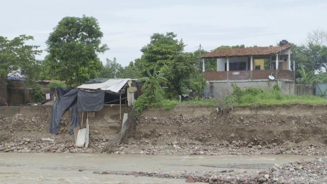 Alfaro entregará primeros apoyos a damnificados por Nora 2 Apoyos para damnificados Nora
