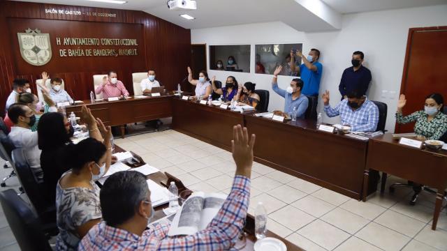 Designan comisión que instalará al próximo Ayuntamiento 2 Designan comisión que instalará al próximo Ayuntamiento