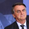 Sin estar vacunado, Bolsonaro come una pizza en Nueva York Bolsonaro tuvo que comer pizza en la calle debido a que no está vacunado y no puede ingresar a restaurantes.