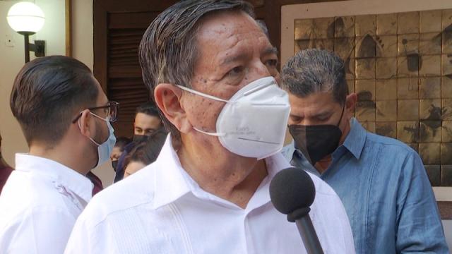 Alcalde espera se haga justicia a mujer golpeada por ex abogado de DIF Luis-Michel-postura-en-caso-d-emujer-golpeada