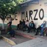 Exigen maestros se les page las casi 6 quincenas que se les deben Paro laboral de maestros en El Coapinole
