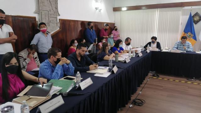 Alcalde Michel ocultó que ya otorgó permiso al verificentro vehicular Sesión de Ayuntamiento