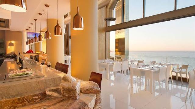 Desayuno debe ser la primera gran experiencia en un hotel Restaurante en hotel Mousai Puerto Vallarta