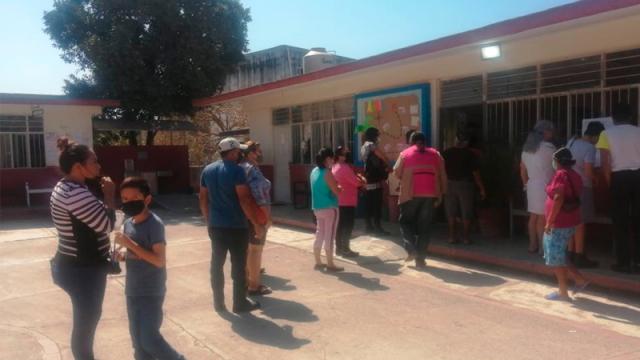 Por la división del seccional 060, muchas personas confundidas se quedaron sin votar confusión generada por la división del seccional 060