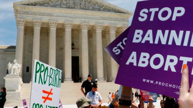 Revocación del derecho al aborto hace temer por datos personales en línea Temen por datos personales en eua
