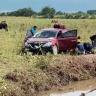 Se le atravesó una vaca y terminó dentro de una parcela Accidente en dirección a Jarretaderas a San Vicente